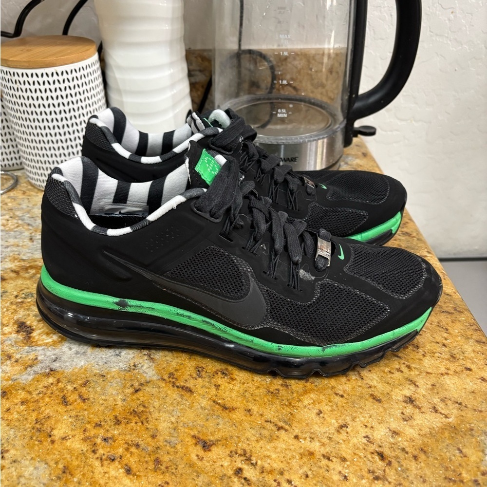 Nike Air Max 2013+ Paris‎ Qs size 8